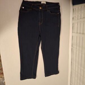 Curve Appeal Women's Dark Wash Denim Capri‎ Cuffed Pants Size 8 / 29